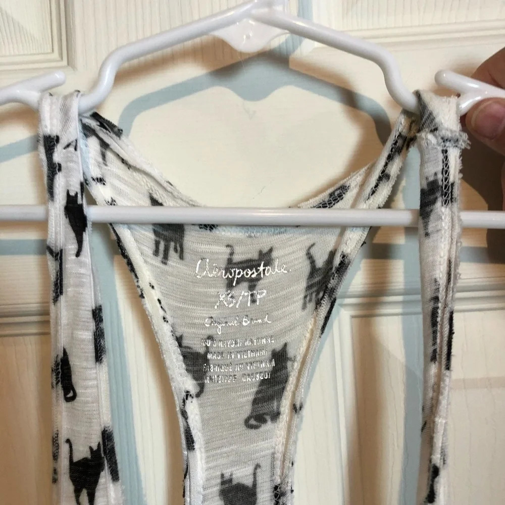 Aeropostale White Tank with Black Cat Women’s XS - Picture 3 of 3